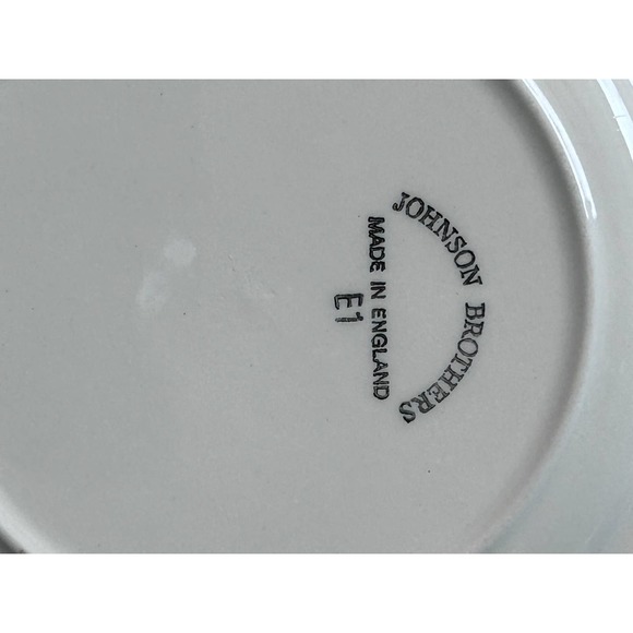 Bread & Butter Plate Athena by JOHNSON BROTHERS Set of 8 - Picture 4 of 4